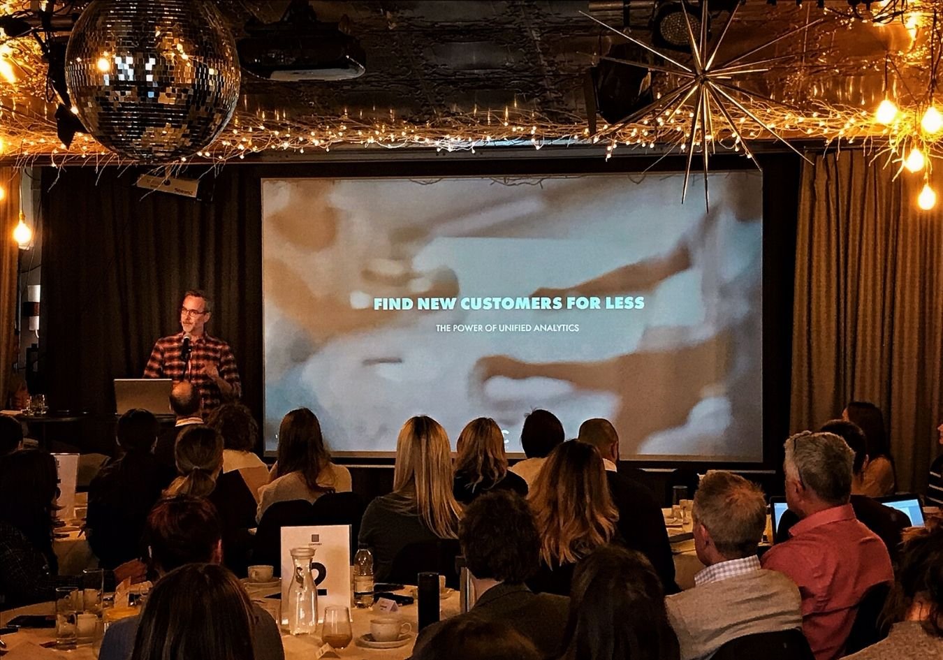 Chris Liversidge presenting on unified attribution and new customer acquisition